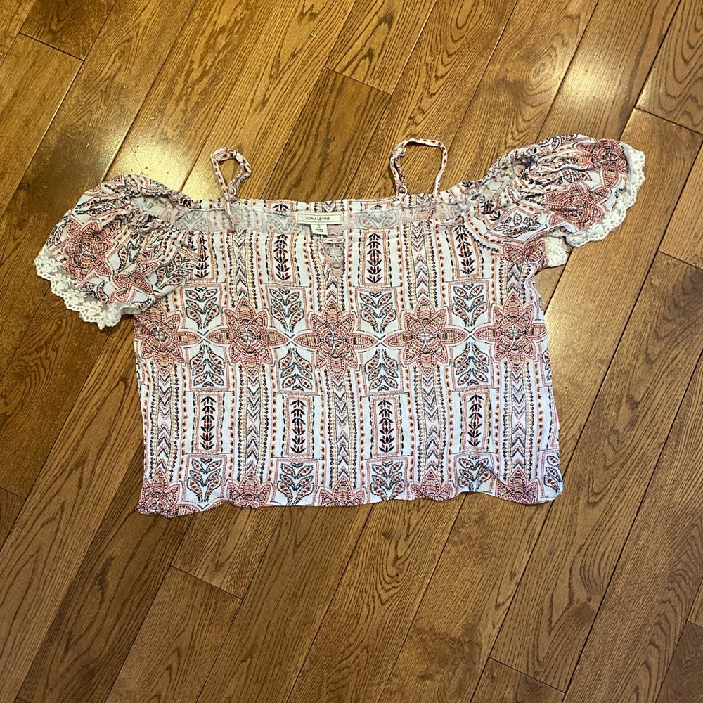Adam Levine crop top